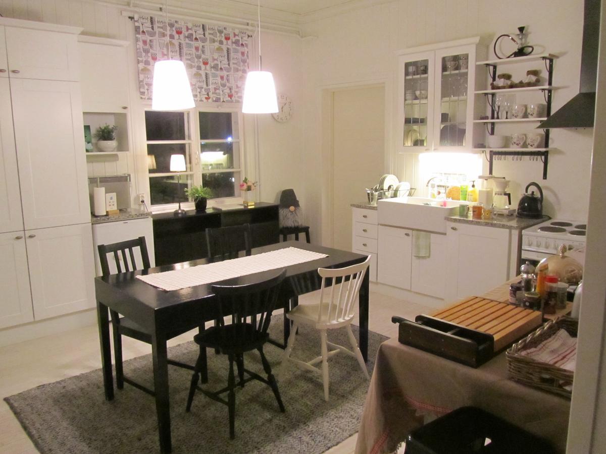 Hotelli Huiskankorpi Boutique Hotel Nivala ภายนอก รูปภาพ