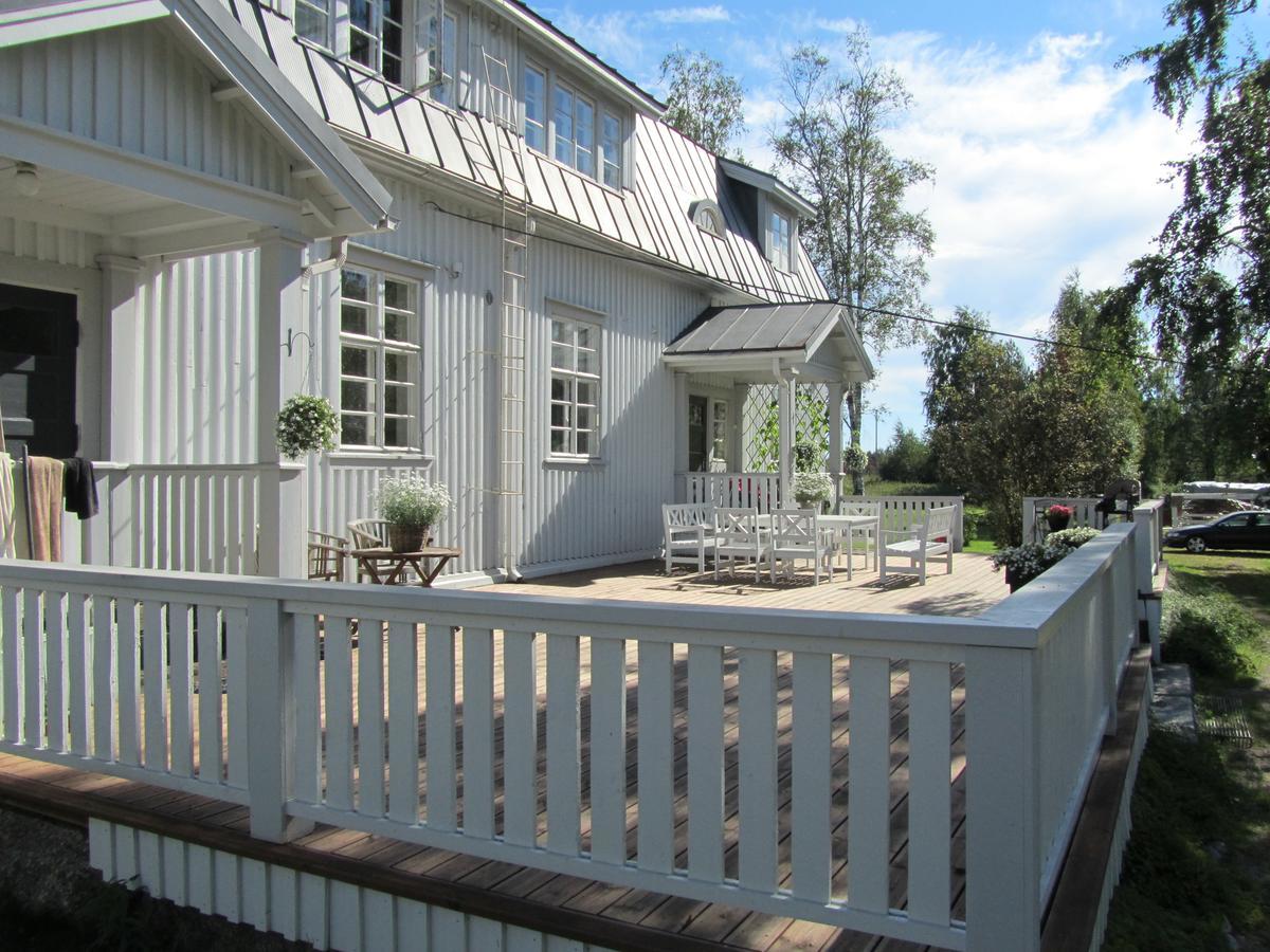 Hotelli Huiskankorpi Boutique Hotel Nivala ภายนอก รูปภาพ