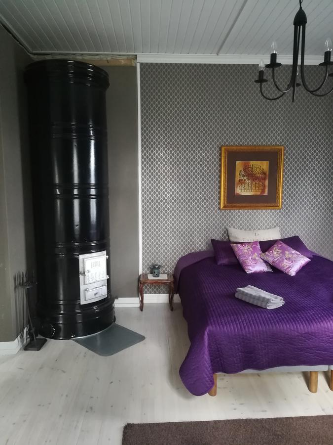 Hotelli Huiskankorpi Boutique Hotel Nivala ภายนอก รูปภาพ